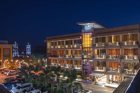al-nor hotel and convention center reviews|Location and complex is good .